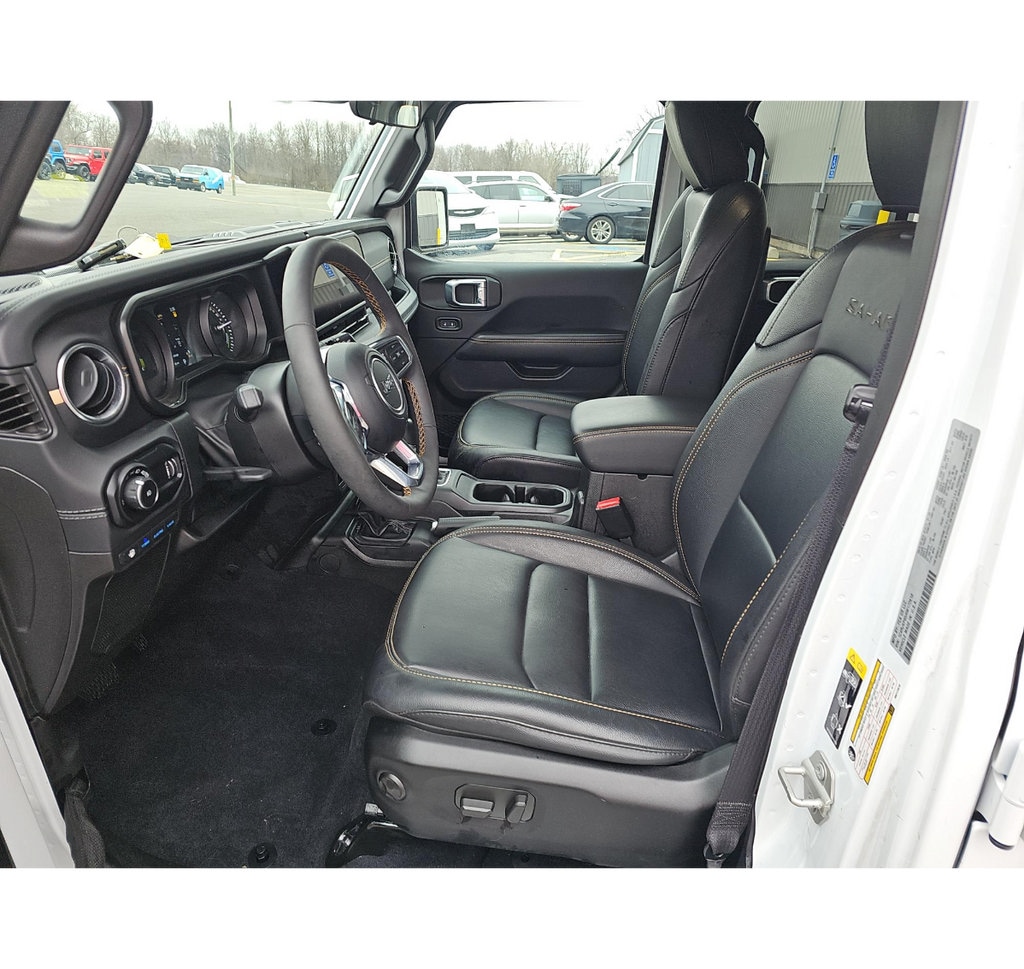 jeep wrangler 4xe 2024 1C4RJXP65RW172610 image jeep wrangler 4xe 2024 1C4RJXP65RW172610 image